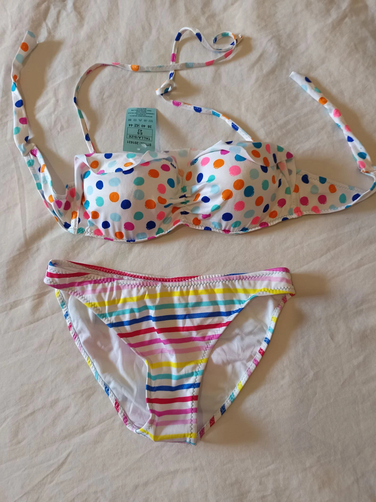 Bikini Nuevo con Etiqueta T.42 Estilo Y2K / Sweet Secret Multicolor